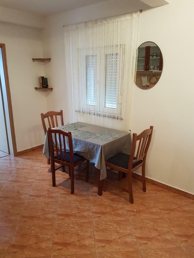 Apartments Eni Lovran Εξωτερικό φωτογραφία