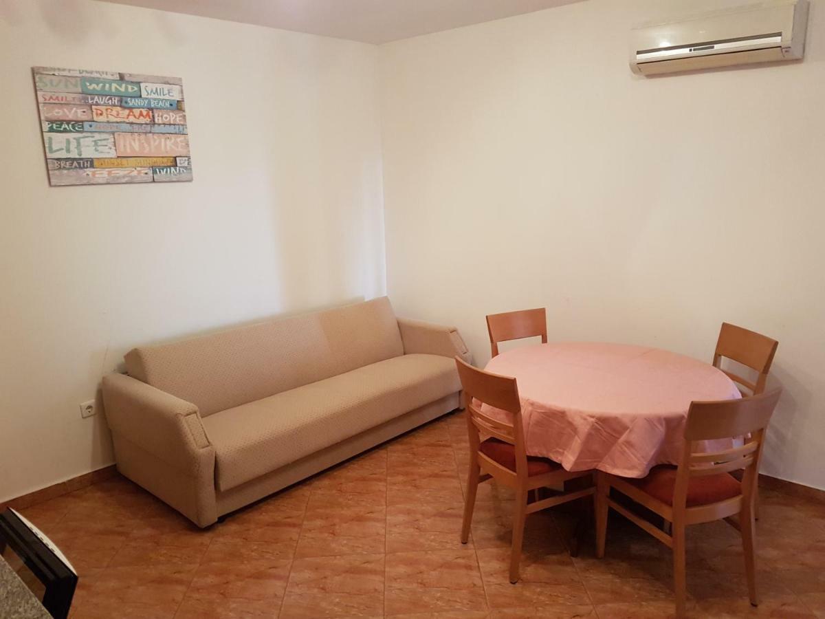 Apartments Eni Lovran Εξωτερικό φωτογραφία