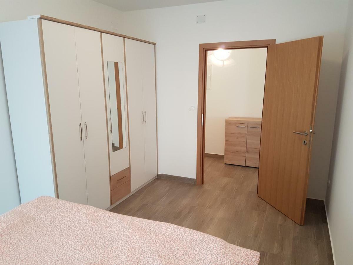 Apartments Eni Lovran Εξωτερικό φωτογραφία