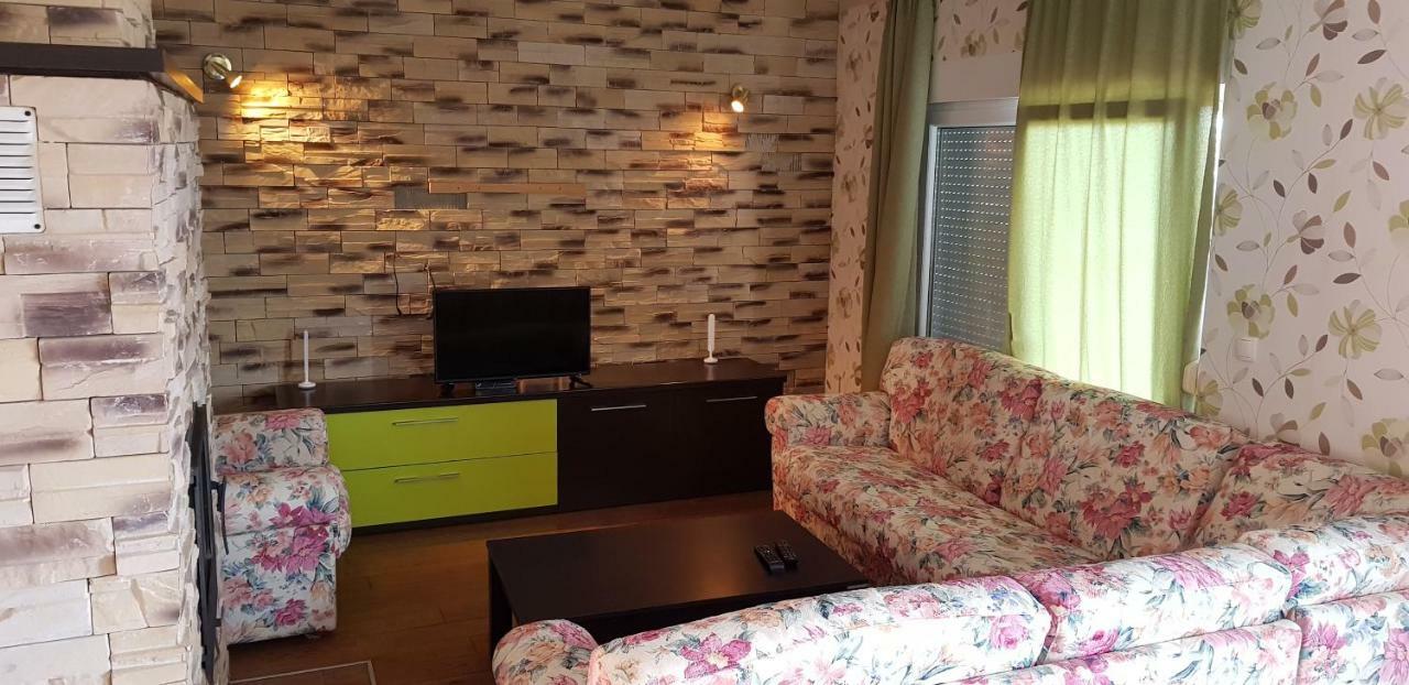 Apartments Eni Lovran Εξωτερικό φωτογραφία